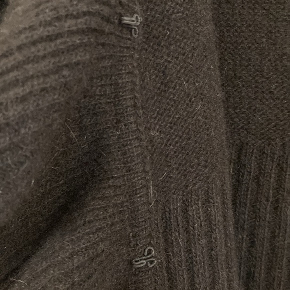 Soft Cynthia Rowley cardigan, size Medium - Picture 6 of 7